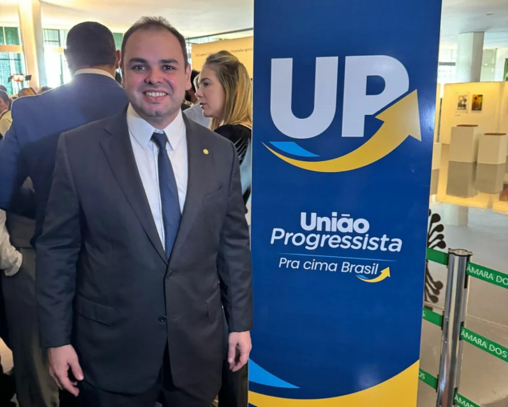União Progressista se torna maior força política do Brasil e fortalece Amazonas, destaca Roberto Cidade
